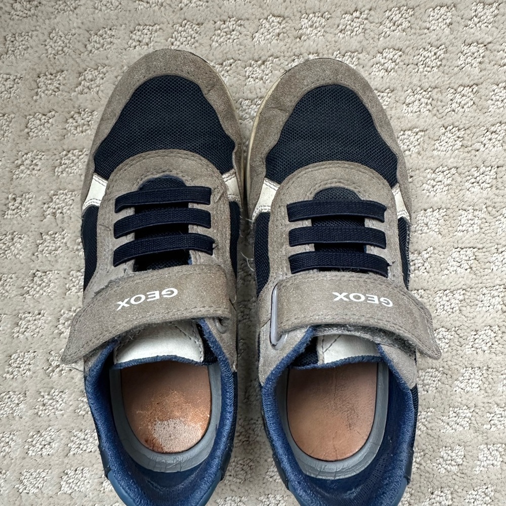 Geox Boy's Alfierboy Sneaker, Grey/Navy, 1 Big Kid-size 32